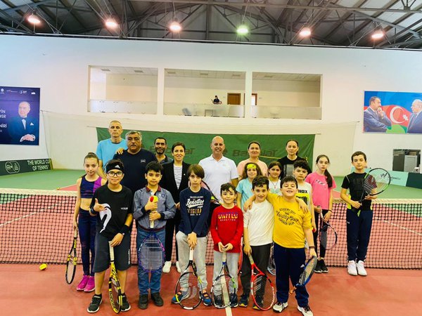 Vitor Kabral Bakı Tennis Akademiyasında seminar keçib